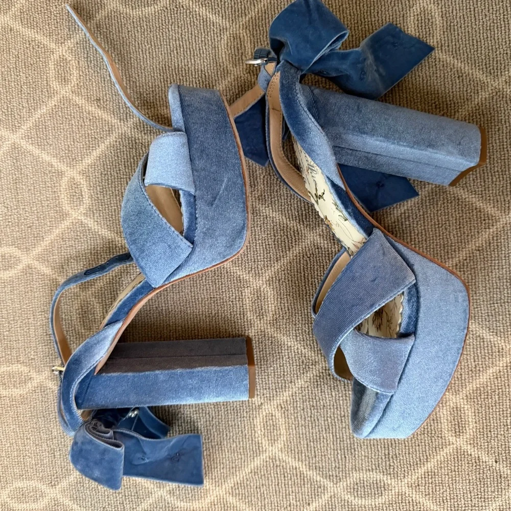 ANTONIO MELANI x Nicola Barbie - Lila Blue Velvet Embellished Heels - Picture 7 of 7